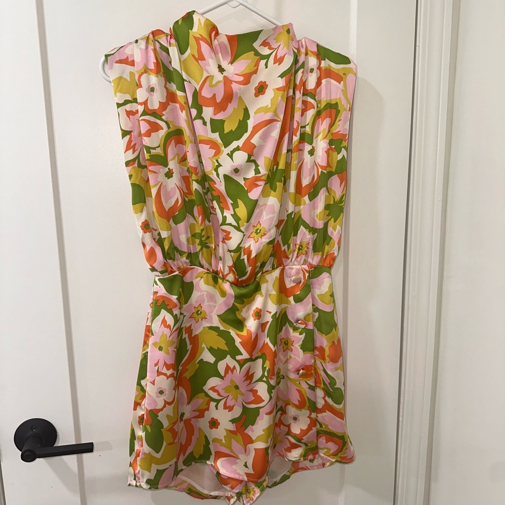 Abstract satin button romper